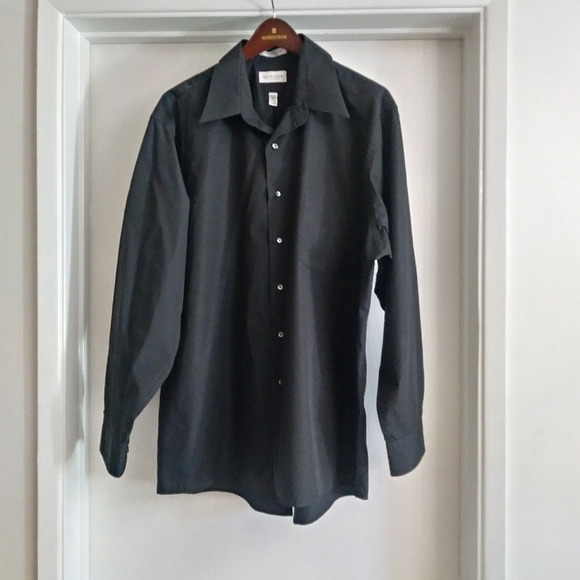 Van Heusen Dress Long Sleeve Black Shirt for Men - Picture 3 of 3